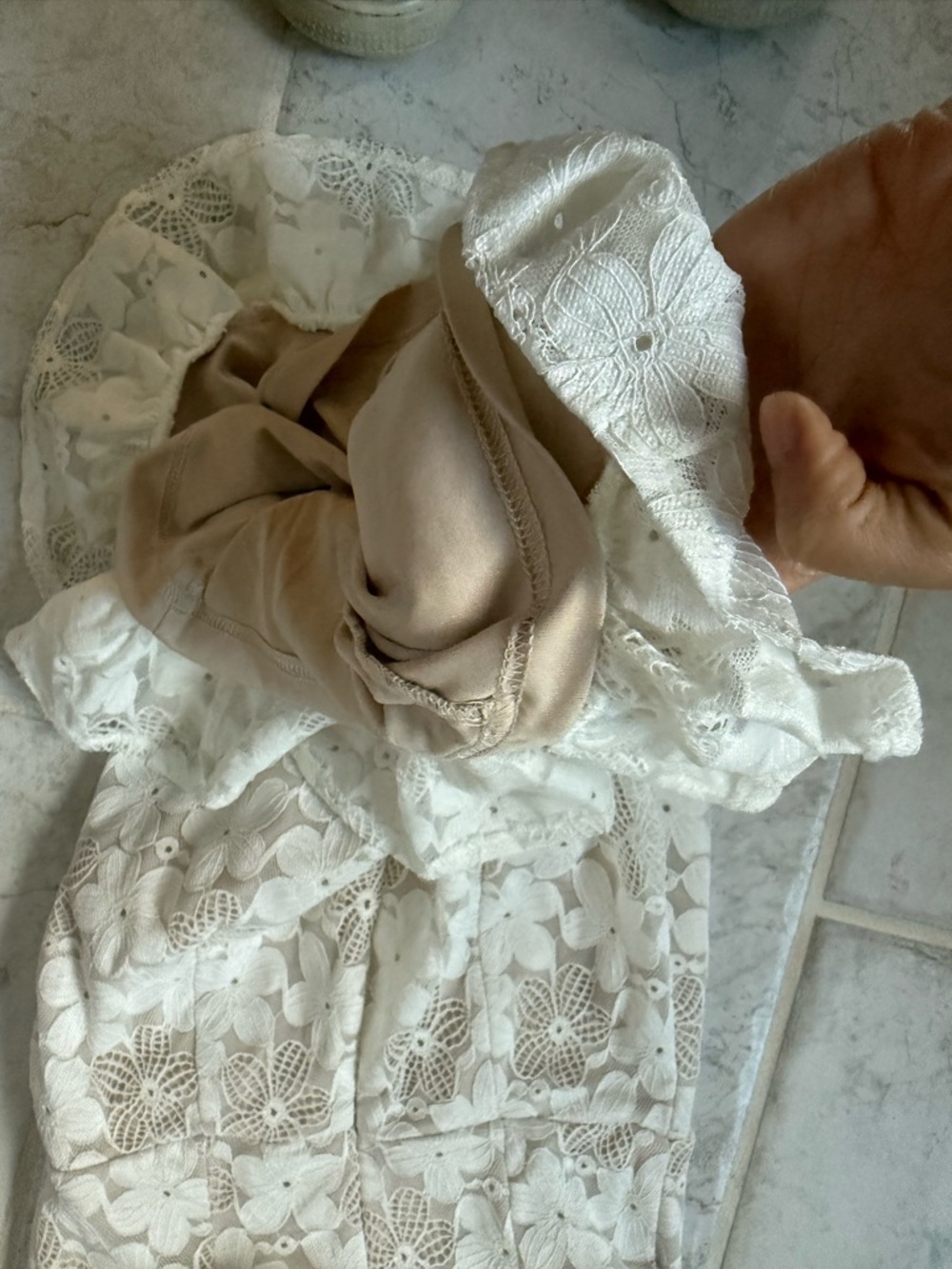 Hello Molly White Off-Shoulder Lace Mini Dress - Picture 4 of 4